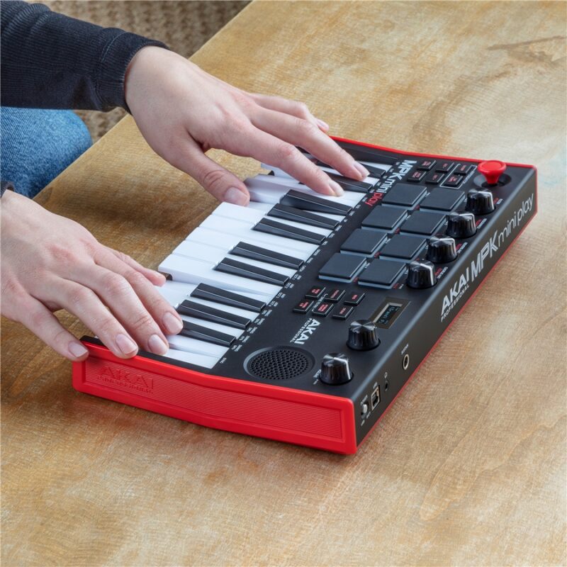Akai Professional MPK mini Play MK3