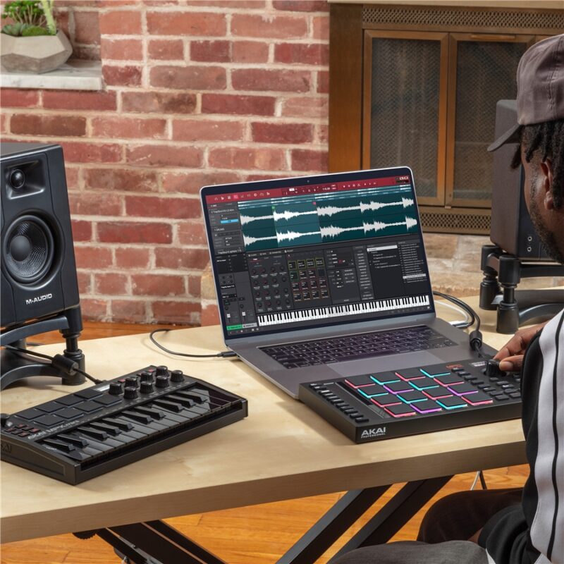 Akai Professional MPC STUDIO 2