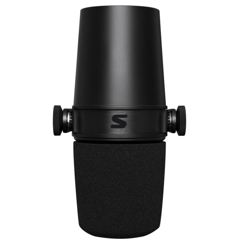 XLR