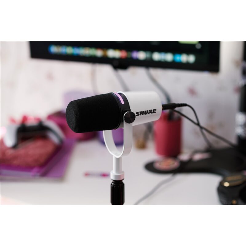 Shure MV7+ White