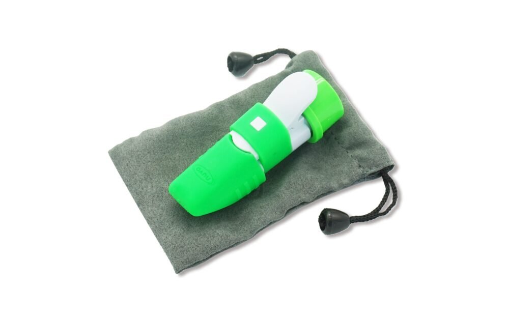 NUVO ITALIA DOOD/CLARINÉO MOUTHPIECE ASSY. IN TOTE BAG (WHITE/GREEN)