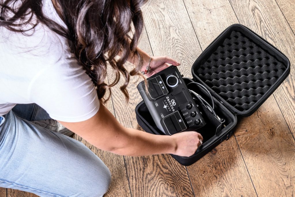 UDG UB0018494BL CR SHEERAN LOOPER + HARDCASE BLACK - immagine 4