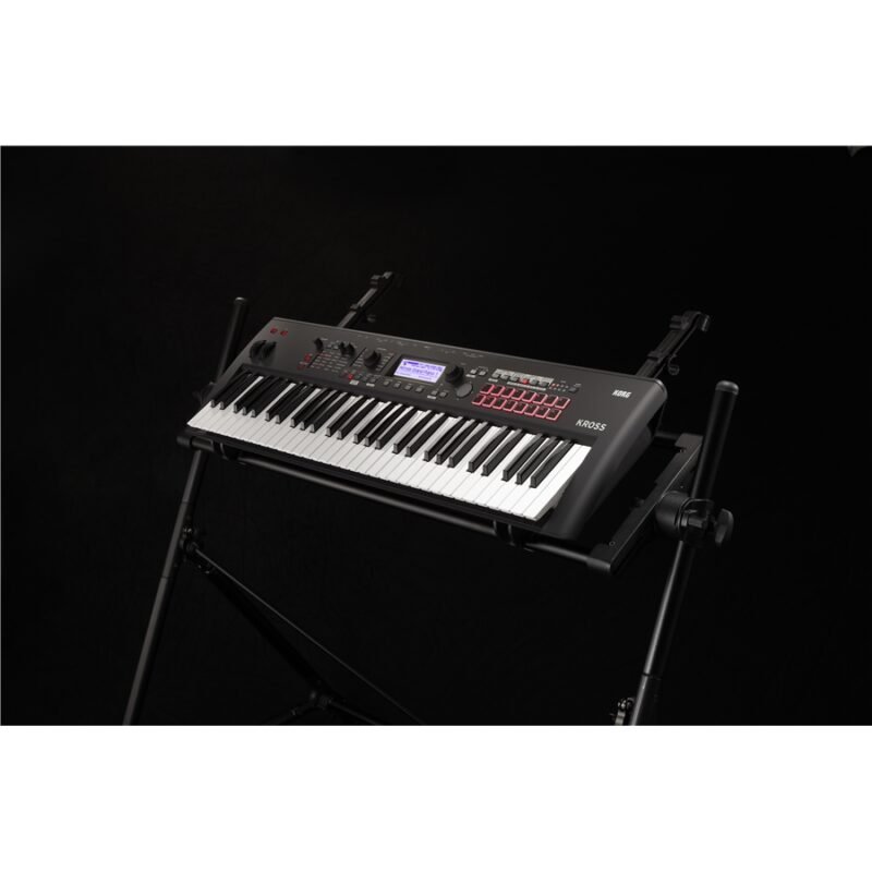 Korg KROSS 2-61 (Super Matte Black)