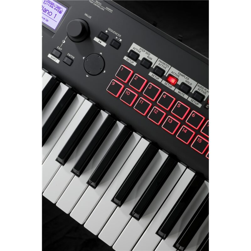 Korg KROSS 2-61 (Super Matte Black) - immagine 15