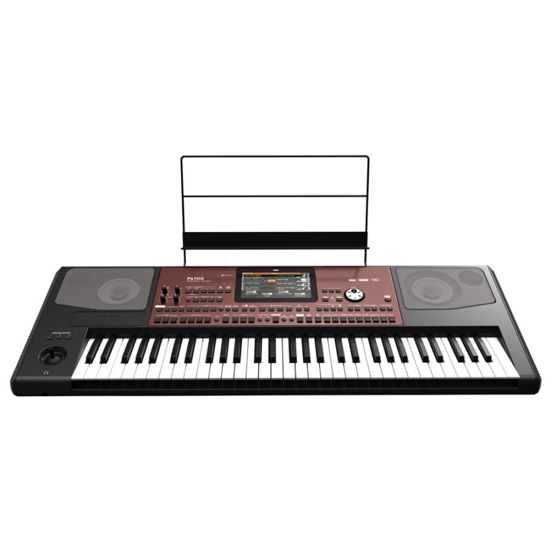 Korg Pa700