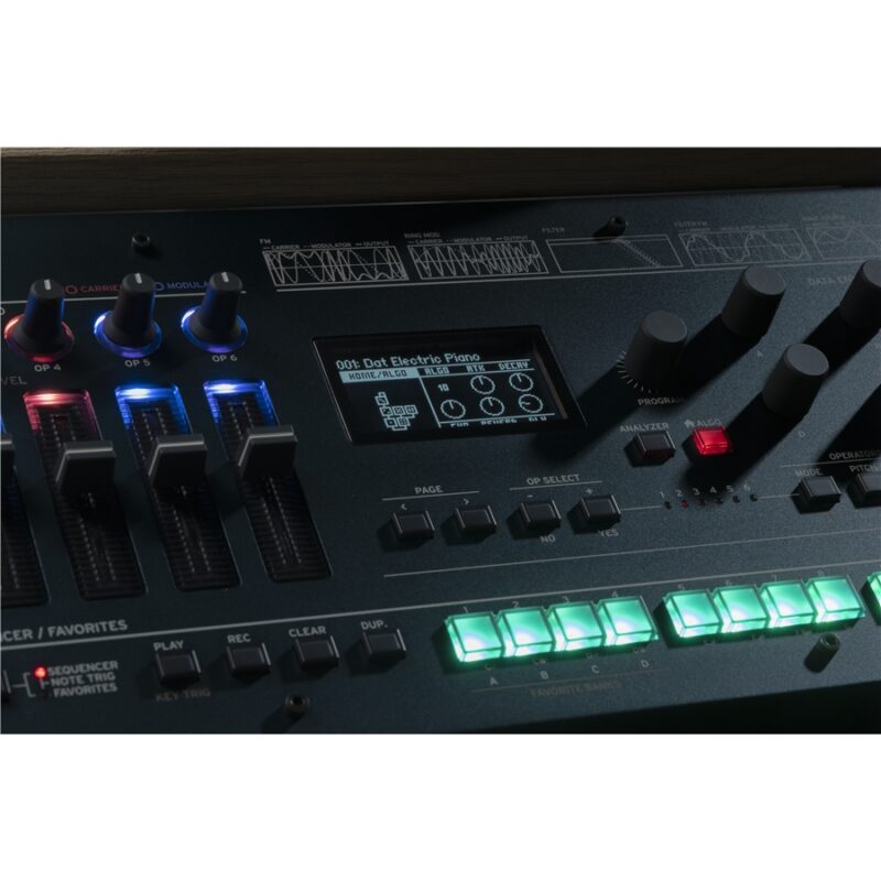 Korg opsix-m