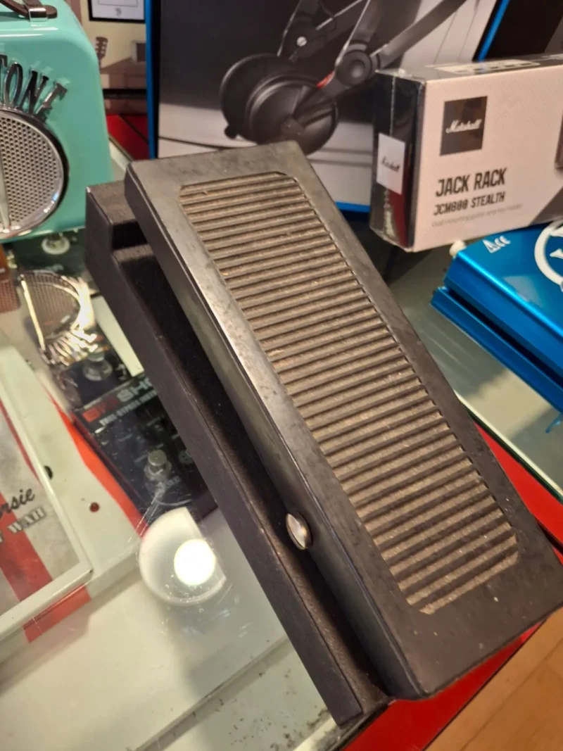 Shin-ei companion ME 7 wah surf hurricane siren vintage multi effect - immagine 3