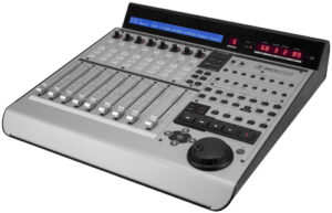 MACKIE MCU PRO