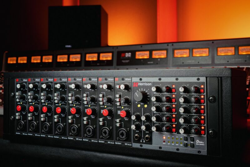 HARRISON AUDIO Harrison 500 Rack con Mixer e 8 preamp - immagine 2