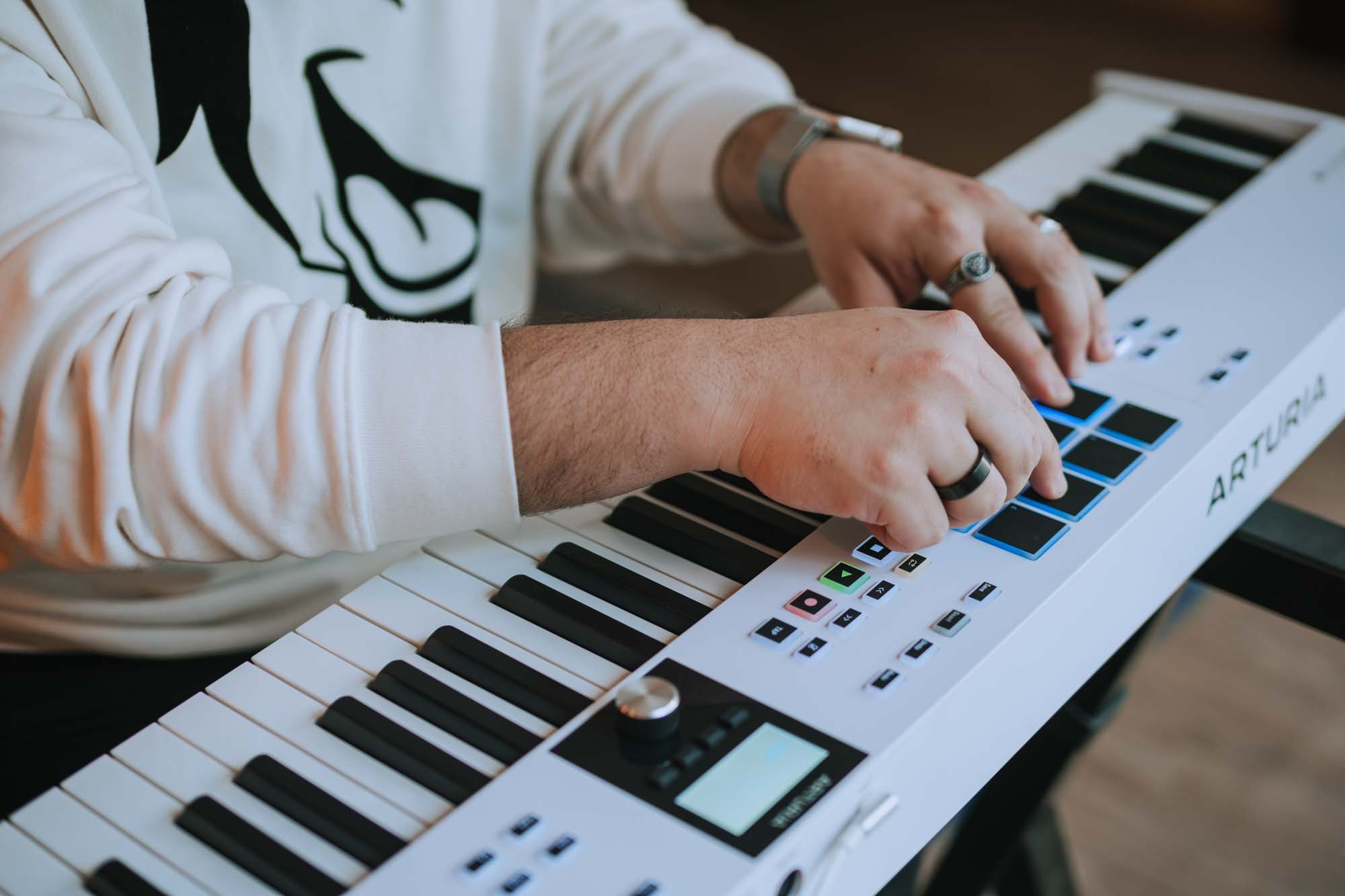 Arturia KeyLab Essential 88 Mk3 White