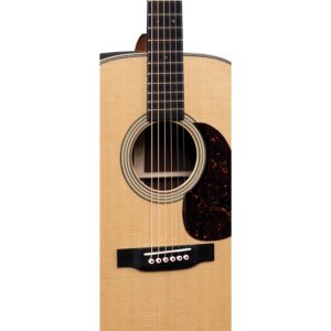 C.F. Martin & Co. D-28 Modern Deluxe