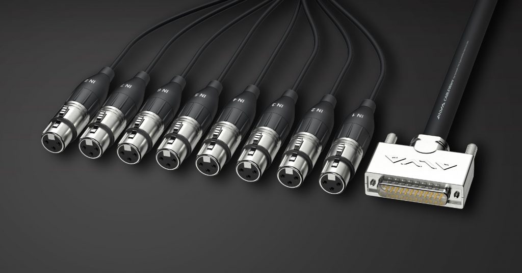 ALVA D-Sub 25 8 x XLR3 Femmina 5m