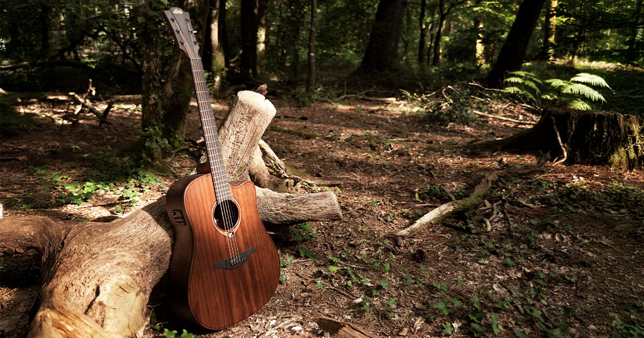 Lag SAUVAGE-DCE Chitarra Acustica Dreadnought Cutaway EQ