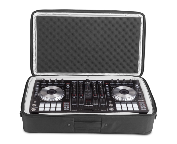 UDG GEAR U7102BL - URBANITE MIDI CONTROLLER SLEEVE LARGE BLACK