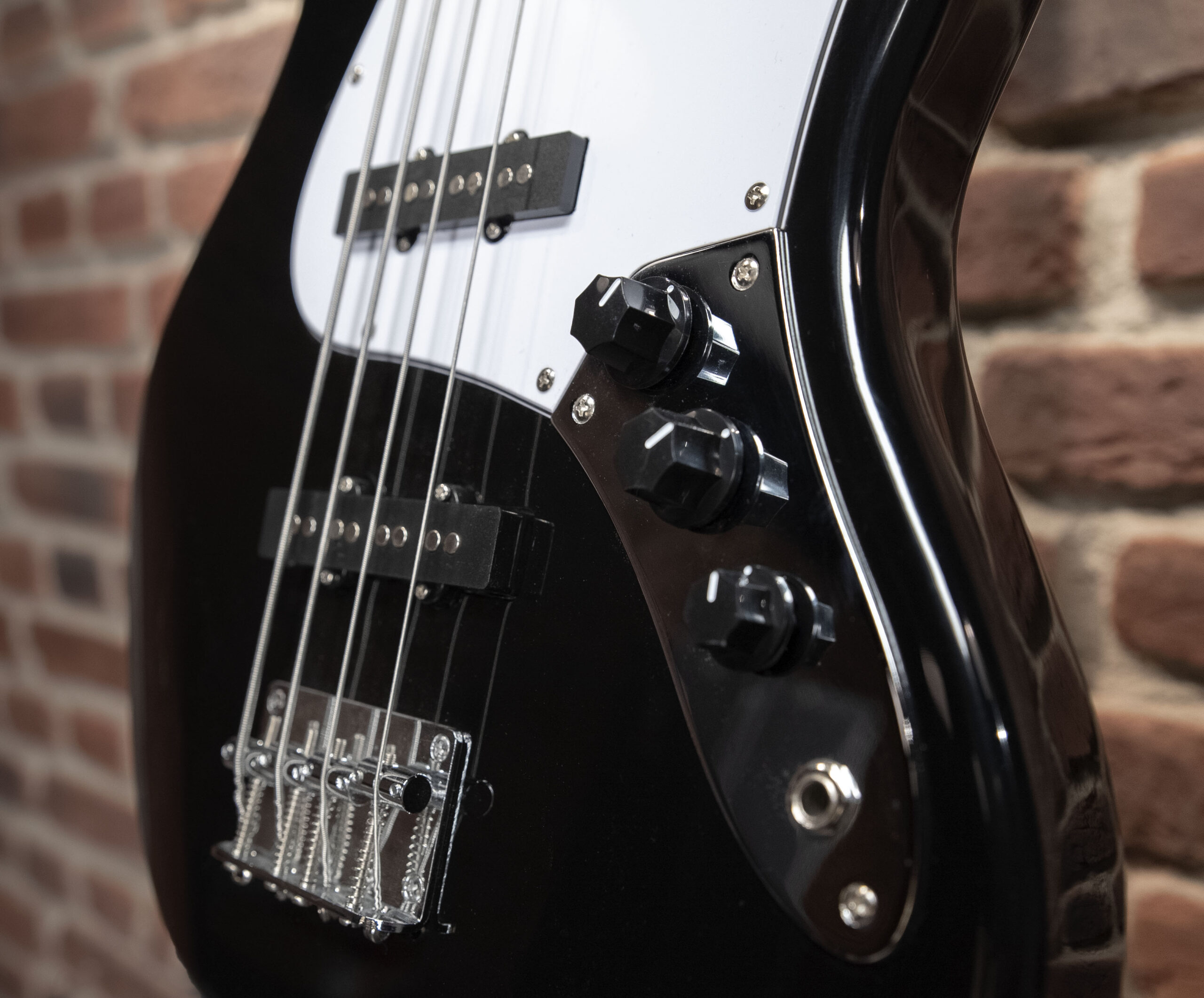 OQAN QBE-JB35 BK BASS PACK
