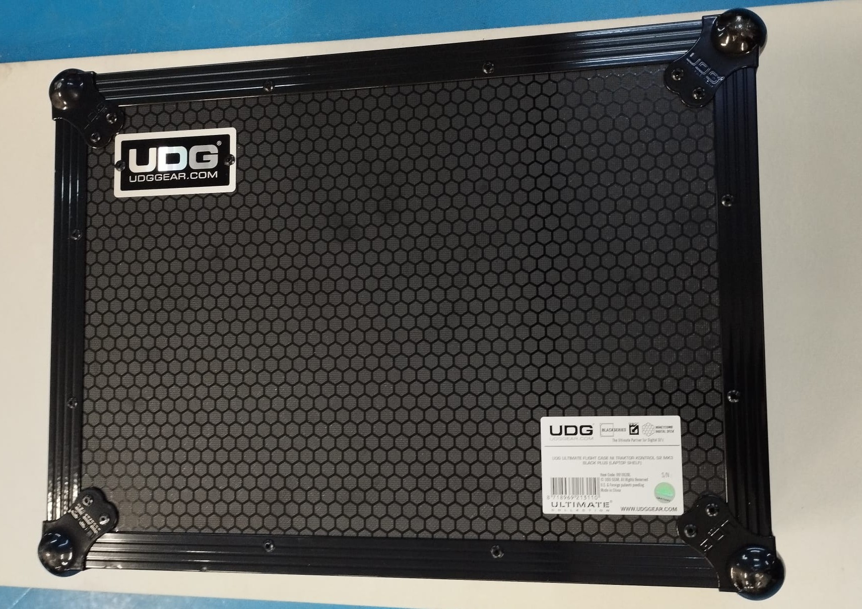 UDG GEAR U91062BL - FC NI TRAKTOR KONTROL S2 MK3 BLACK PLUS (LAPTOP SHELF)