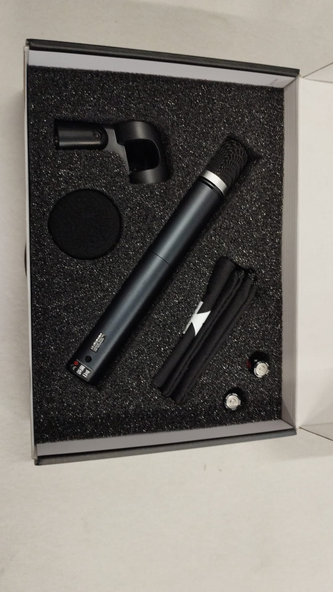 AKG ITALIA C1000S MK4