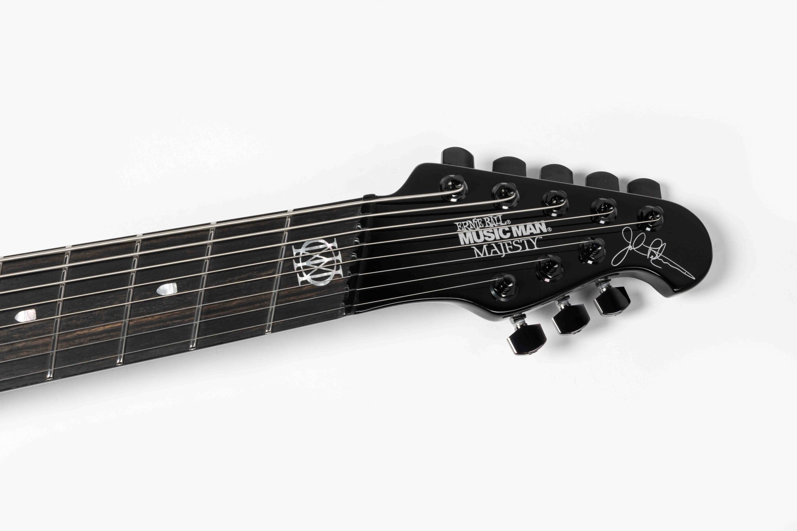 Music Man Majesty Premium Select 8 Strawberry Moon